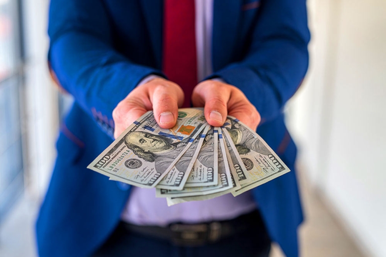 6 Advantages of Using Stock-Secured Loans: Unlocking Liquidity Without Selling Stocks